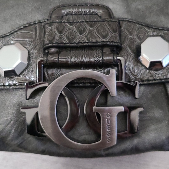 Guess Clutch - Picture 3 of 5